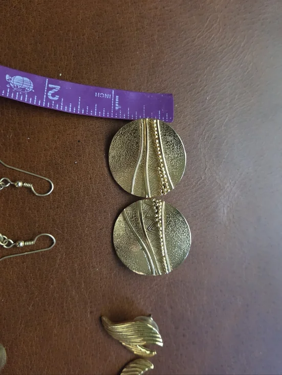 Vintage Lot Bundle Hammered Gold Chunky Earrings - Picture 8 of 10